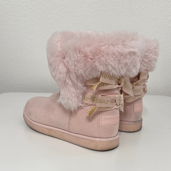 Juicy Couture Blush Faux Fur Boots - Picture 1 of 3